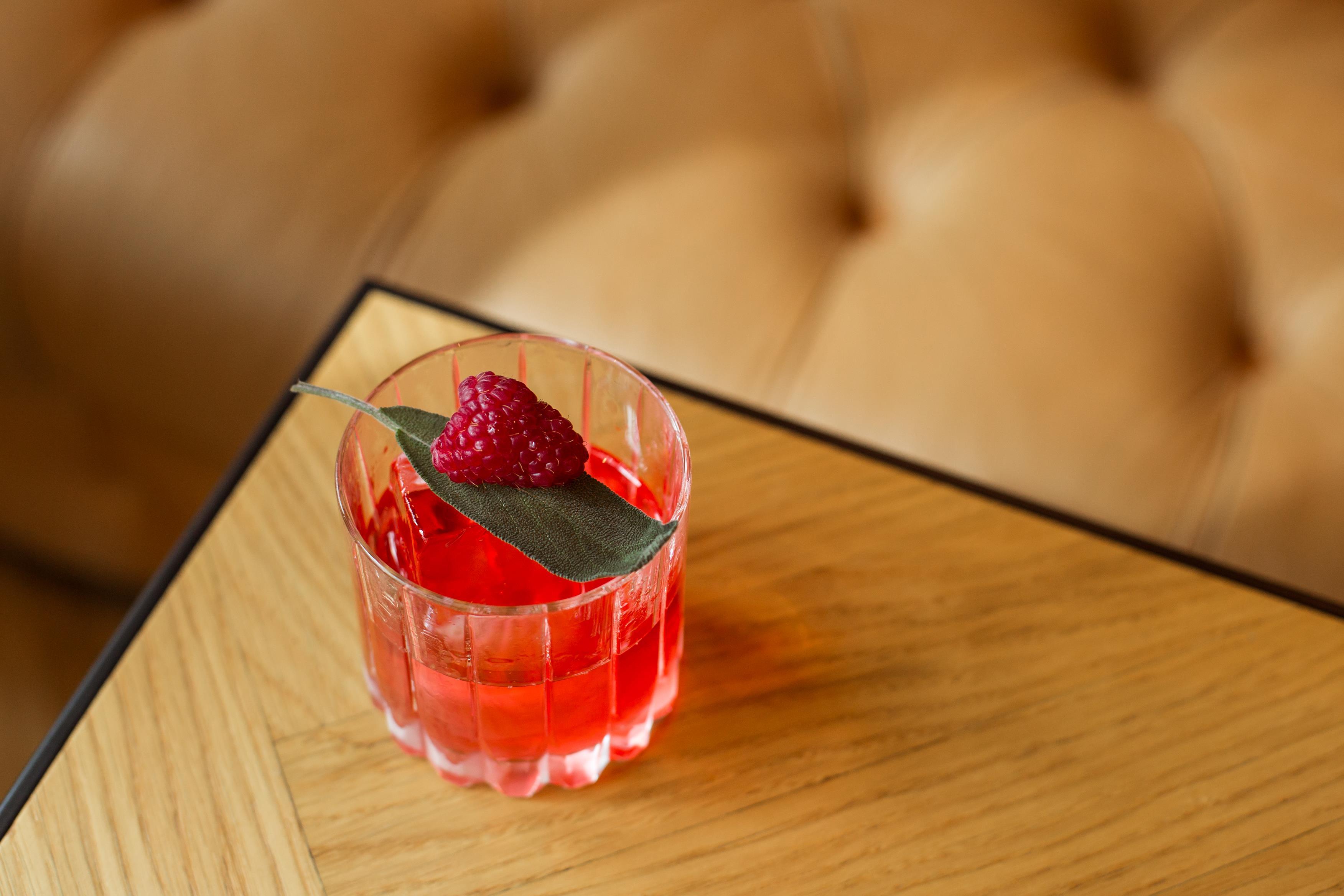 فندق جراند بويت باي سيماراه ريغا المظهر الخارجي الصورة A Clover Club cocktail