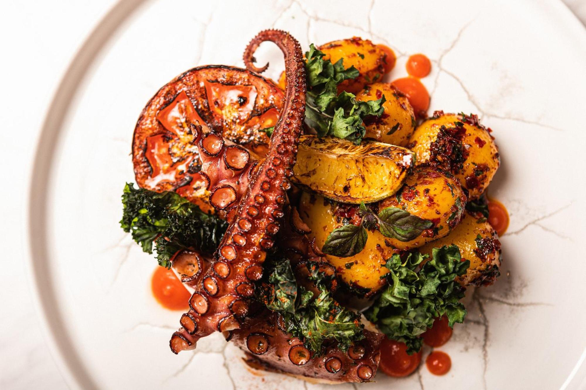 فندق جراند بويت باي سيماراه ريغا المظهر الخارجي الصورة A prepared octopus dish