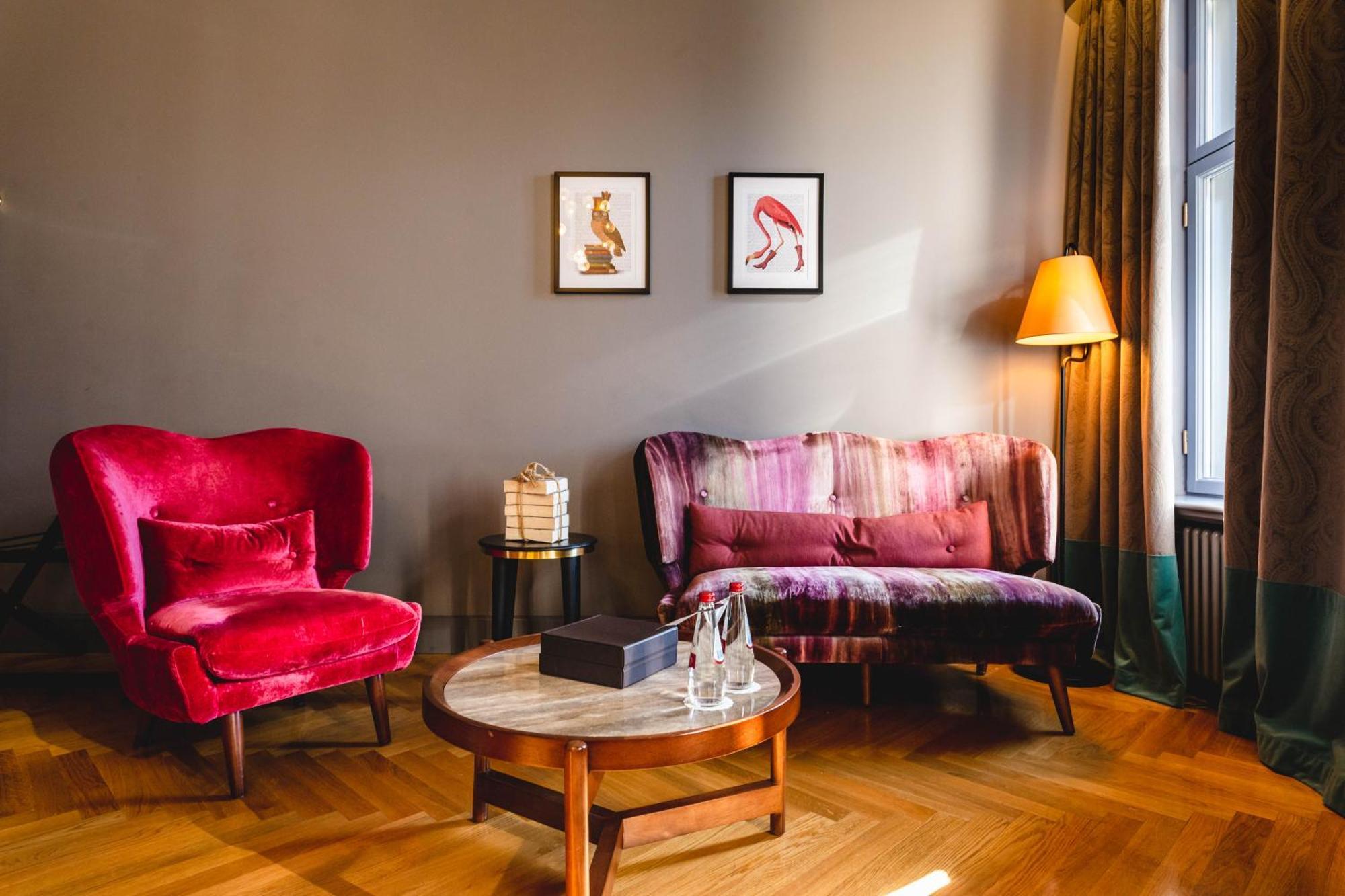 فندق جراند بويت باي سيماراه ريغا الغرفة الصورة A room at the Hotel