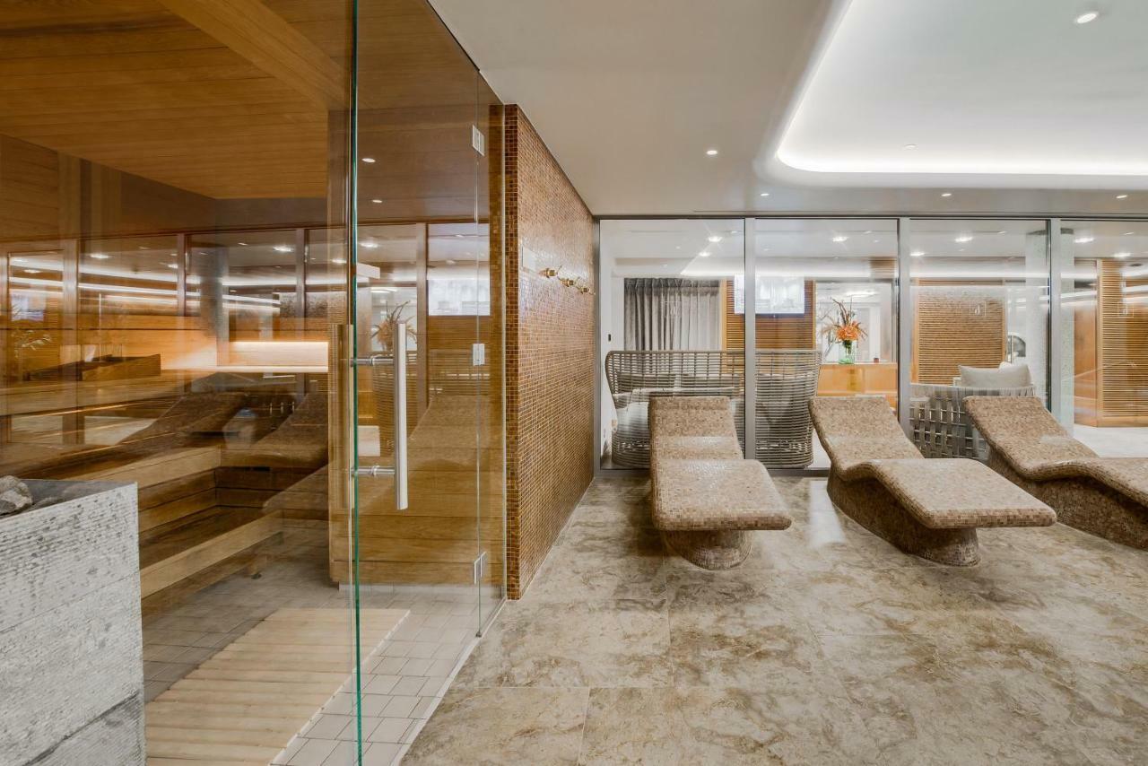 فندق جراند بويت باي سيماراه ريغا المظهر الخارجي الصورة The spa at the Mandarin Oriental, Munich
